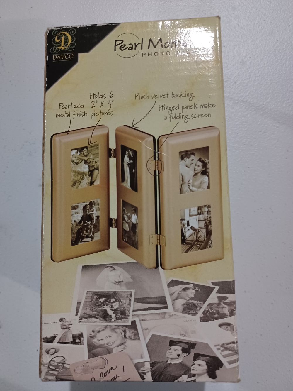 Pearl Moments Gold Folding 6-Opening Photo Frame
